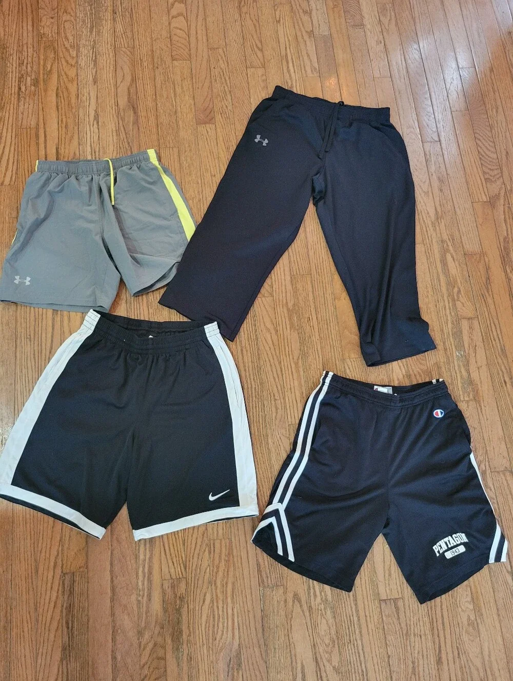 Men’s Activewear Shorts Lot Size Medium M Under Armour Nike Champion Sweatpants